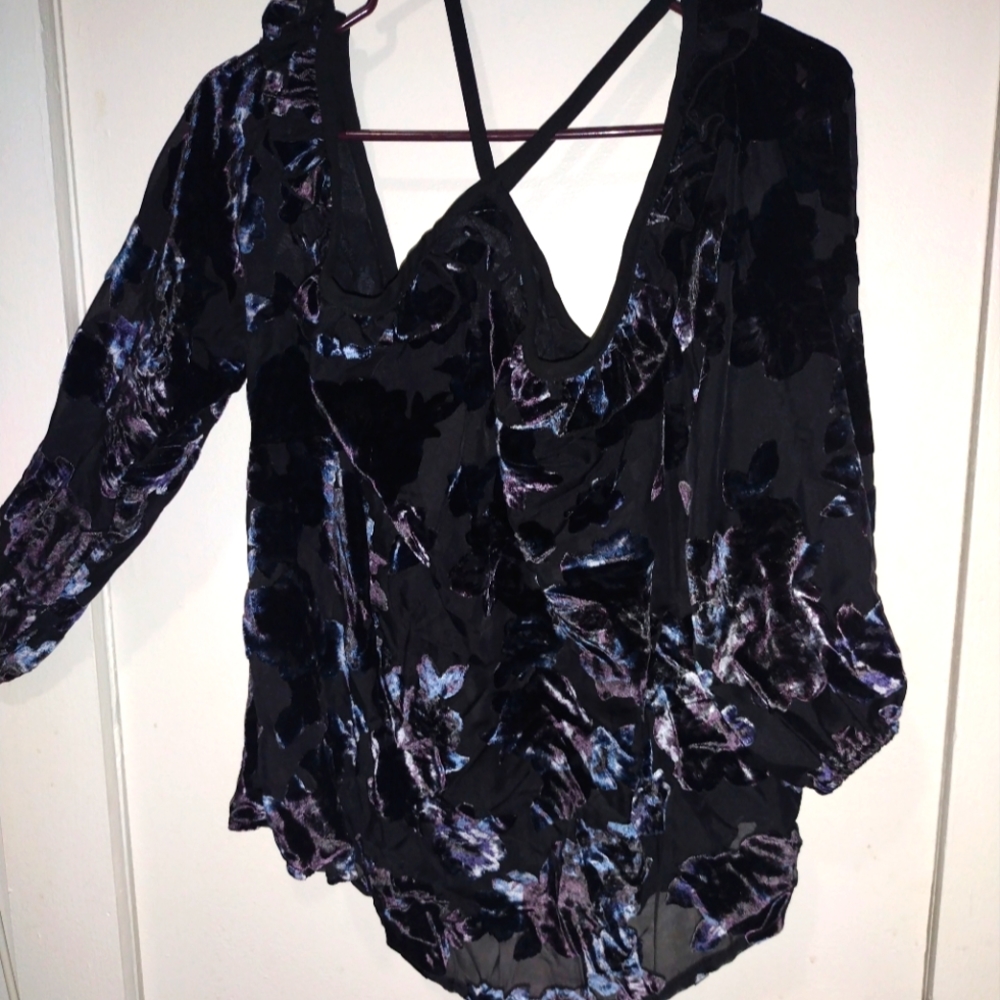 Forever 21 Off the Shoulder Top